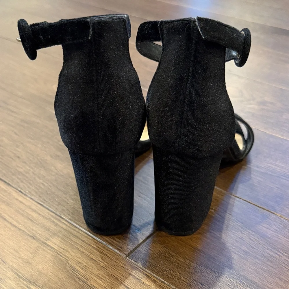 Gap Black Velvet Women's Heels Size 8 C11-050